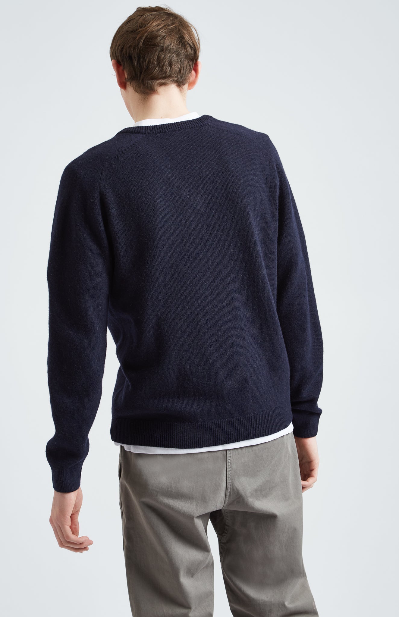 Pringle of Scotland Archive Men's V neck Lambswool Jumper In Navy rear view