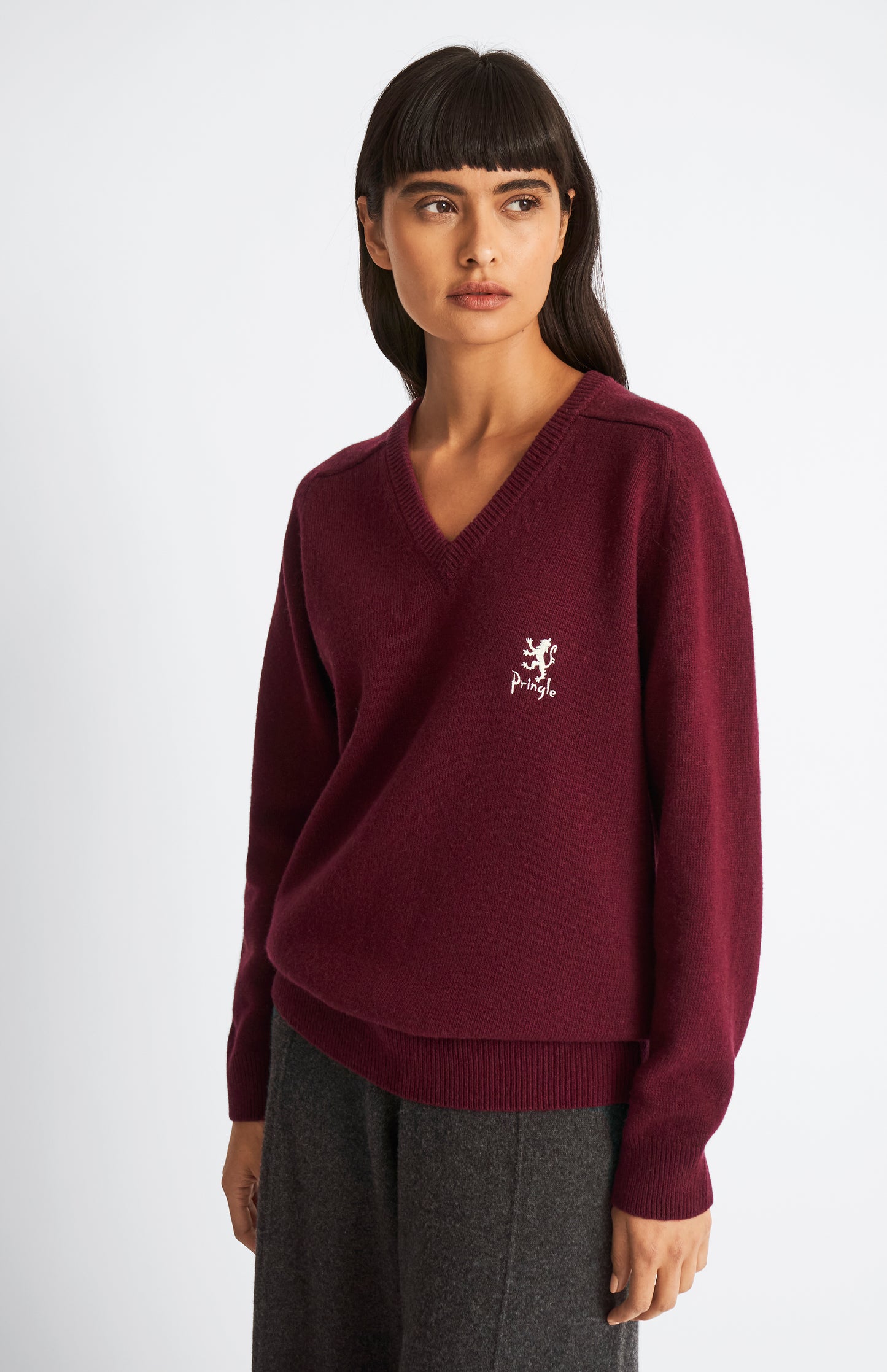 Pringle of Scotland Archive Women's V neck Lambswool Jumper In Claret