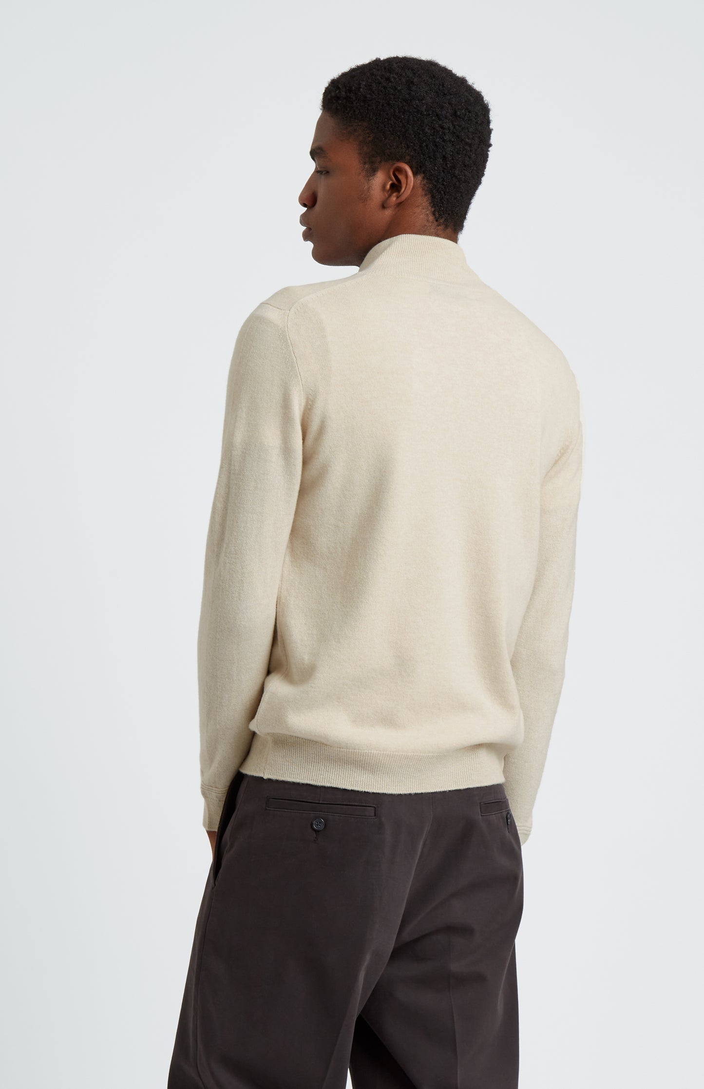 Pringle of Scotland Men's Zip Neck Cashmere Jumper In Light Natural rear view