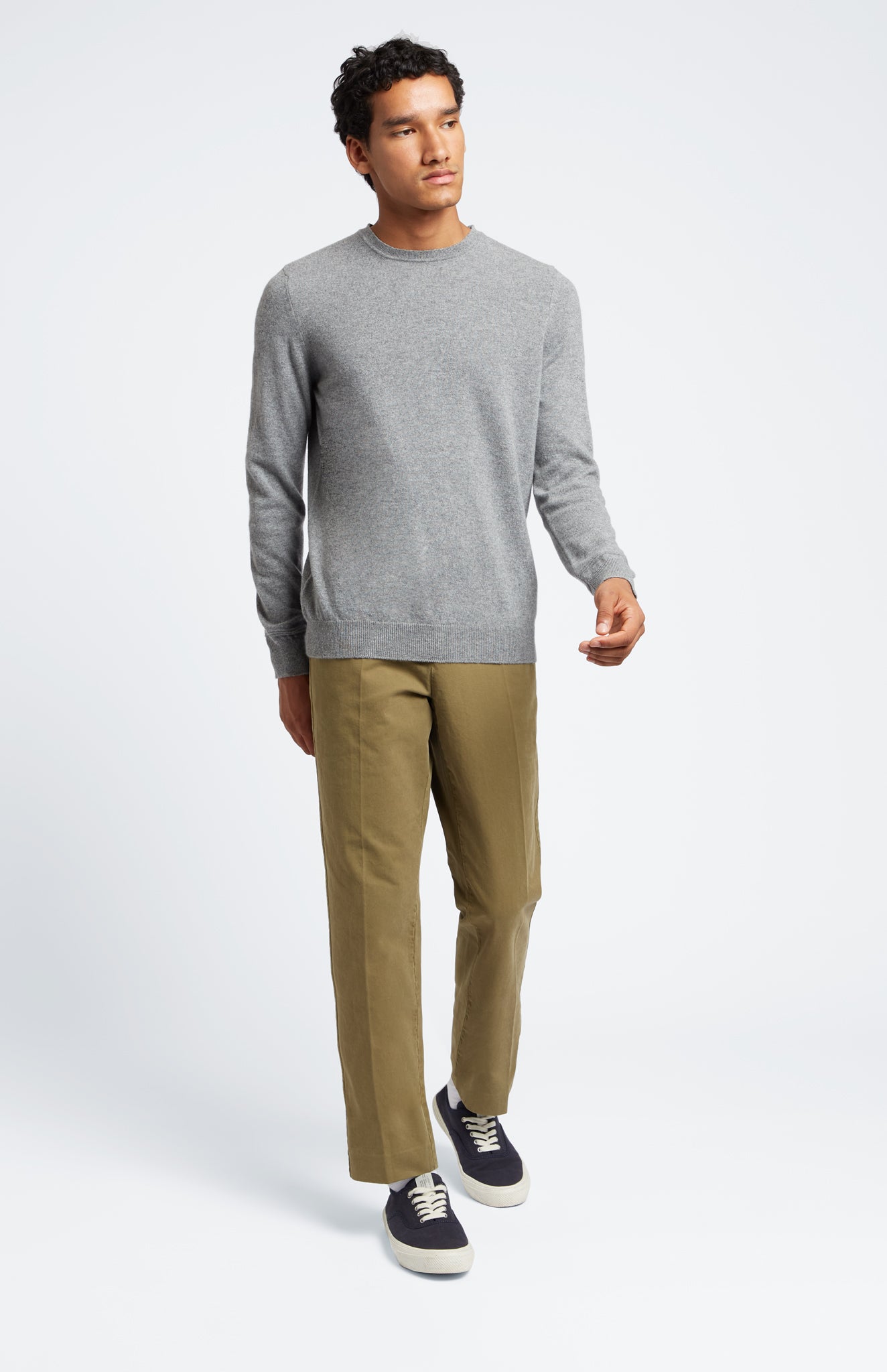 Men's Scottish Cashmere Round Neck Jumper In Flannel Grey on model full length - Pringle of Scotland