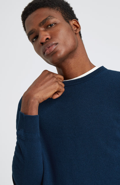 Pringle of Scotland Men's Round Neck Cashmere Jumper In Atlantic Blue neck detail