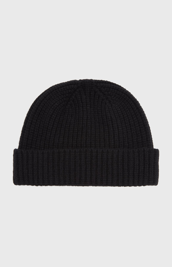 Ribbed Cashmere Beanie In Black