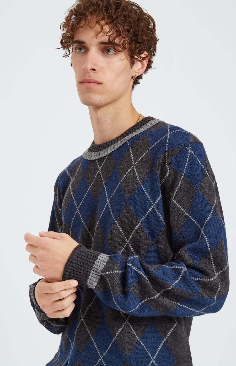 Pringle of Scotland Men's Argyle Merino Jumper In Charcoal And Flannel on model