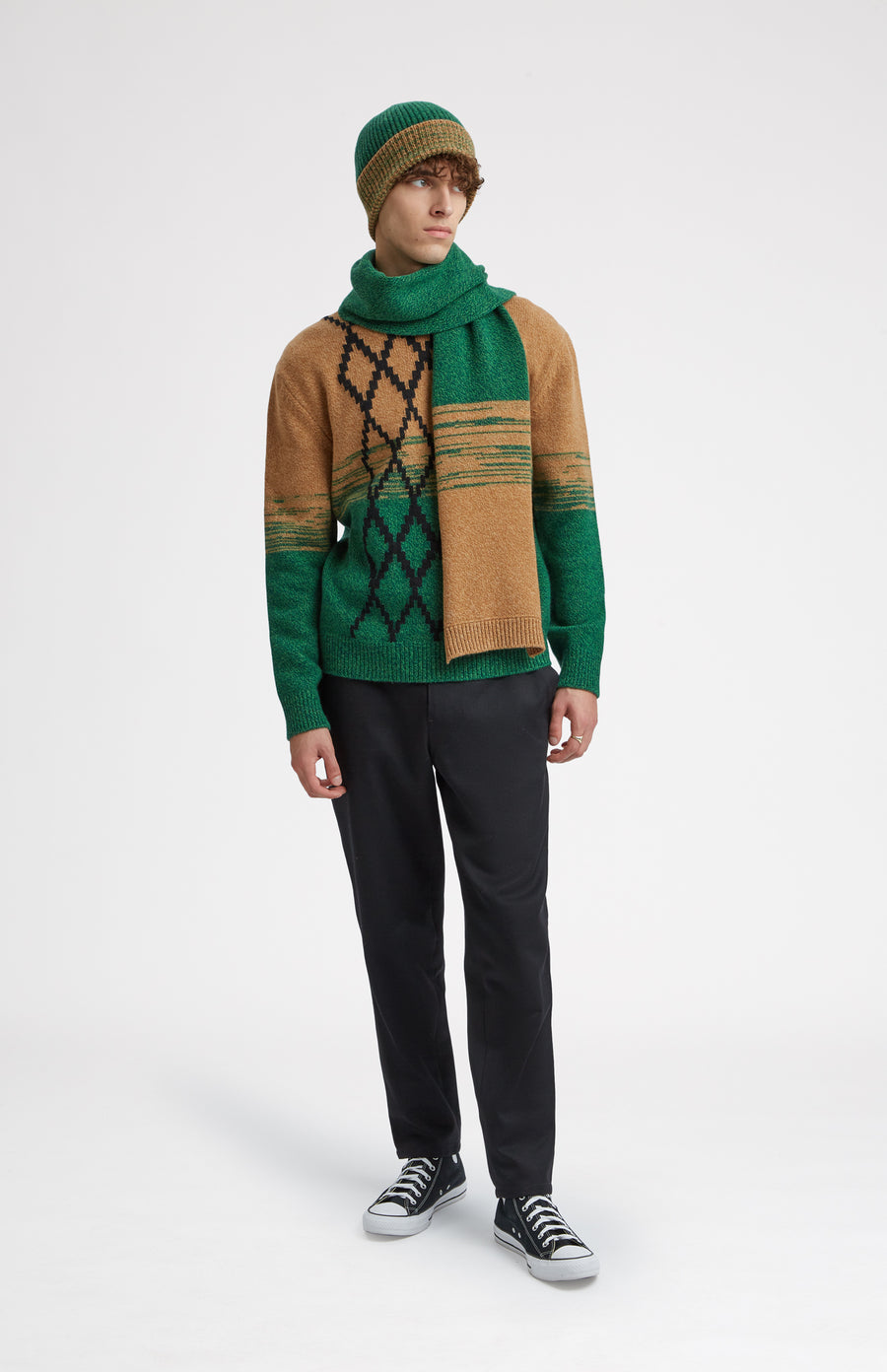 Lambswool Jumper with argyle in Vicuna & Evergreen with matching hat and scarf - Pringle of Scotland