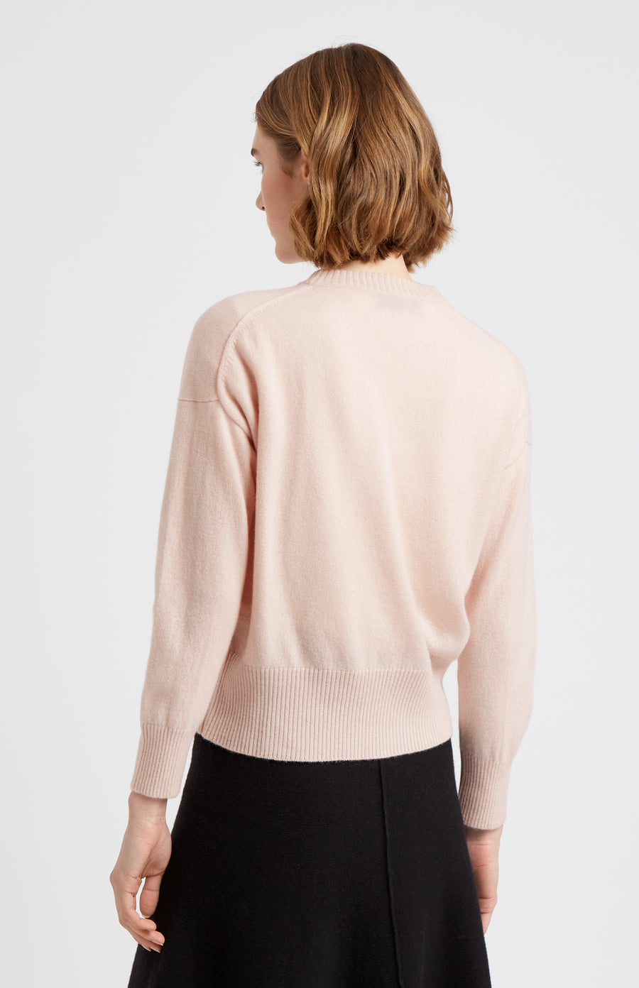 Pringle of Scotland Lightweight Round Neck Cashmere jumper in Pink rear view