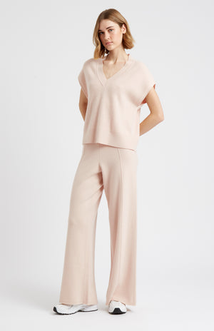 Pringle of Scotland Women's Cashmere Blend Trousers In Pink Champagne with matching wide leg trouser