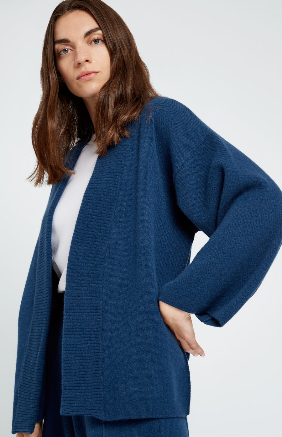 Pringle of Scotland Women's Cashmere Blend Wrap Cardigan in Night Sky side view