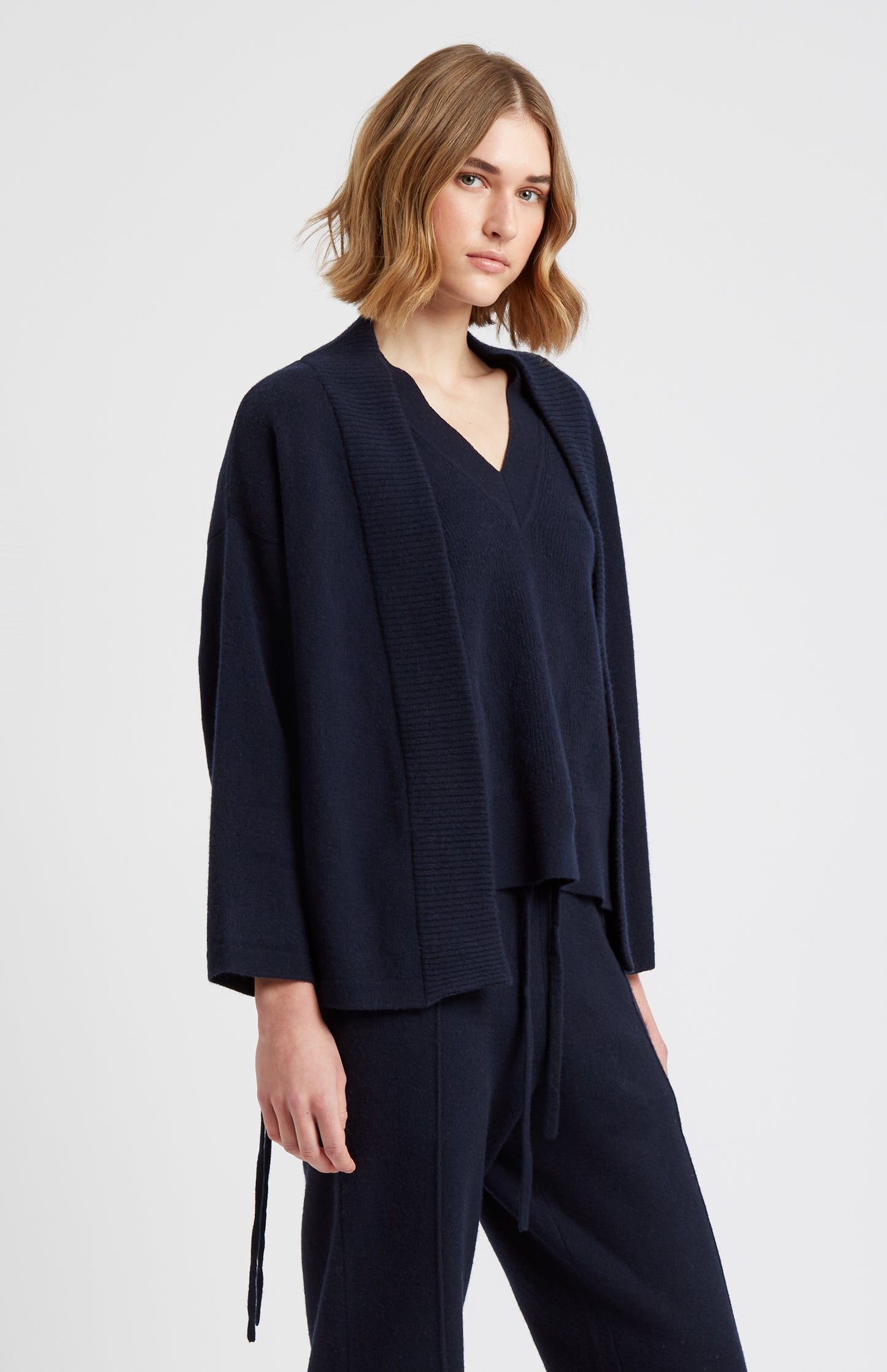 Pringle of Scotland Women's Cashmere Blend Wrap Cardigan in Indigo on model