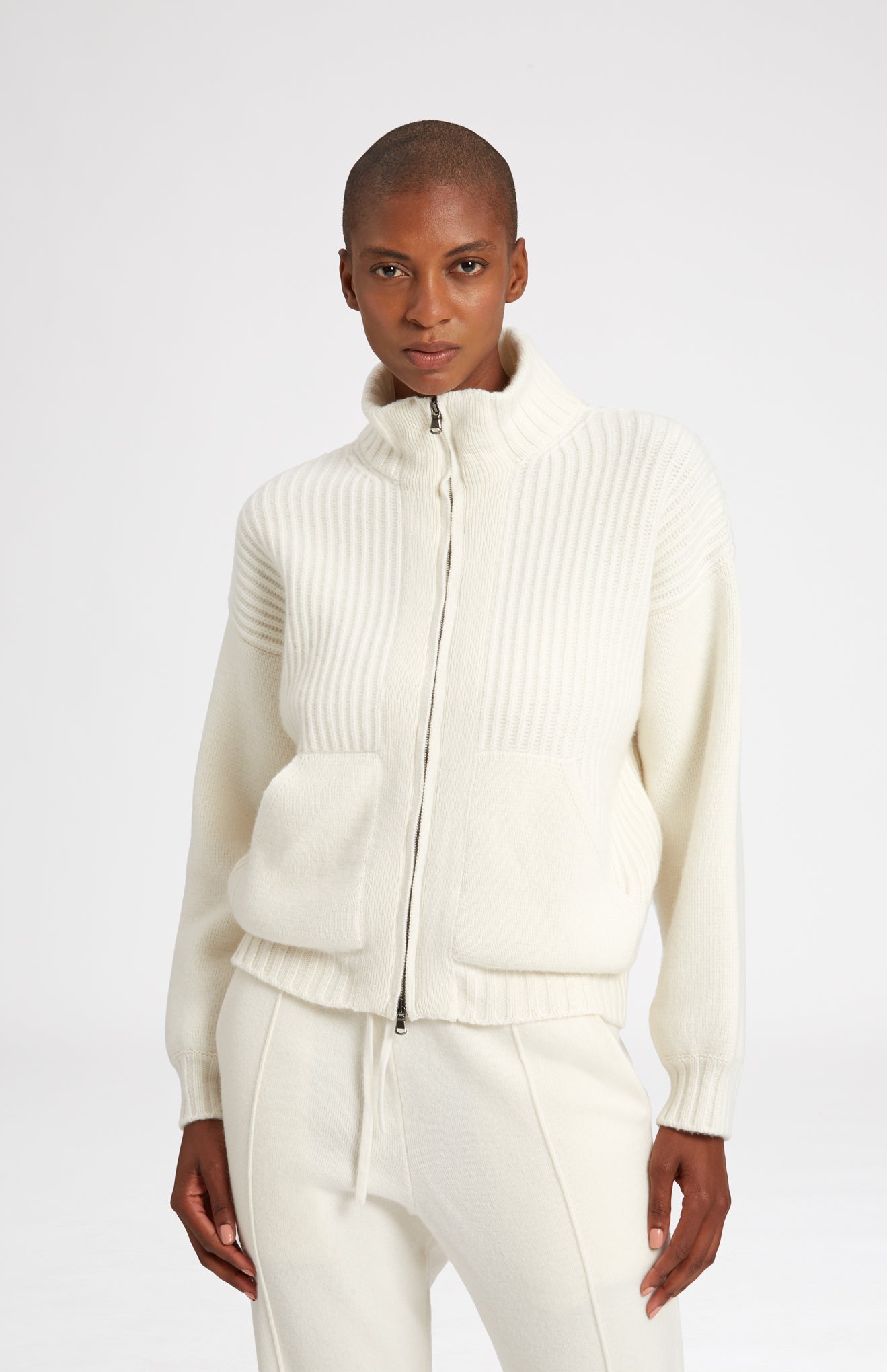 Cashmere Blend Zip Thru Jacket in Cream - Pringle of Scotland