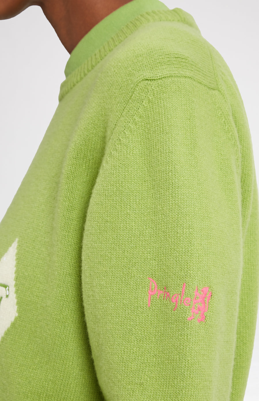 Unisex heritage diamond motif golf jumper in Green and Ivory embroidery detail - Pringle of Scotland