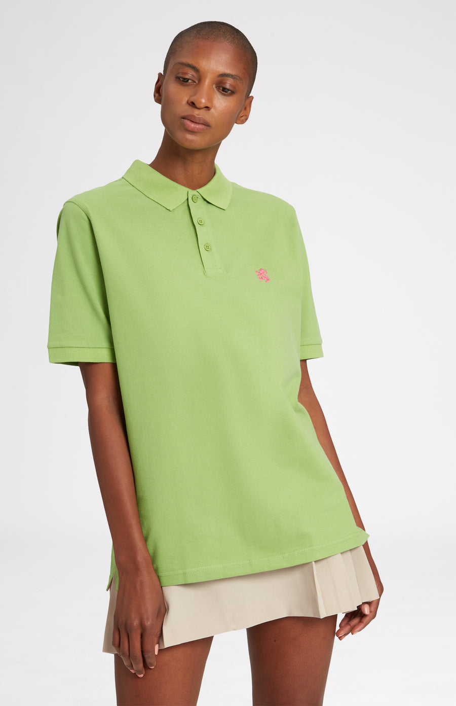 Cotton Heritage Golf Polo Shirt In Field Green on a woman - Pringle of Scotland