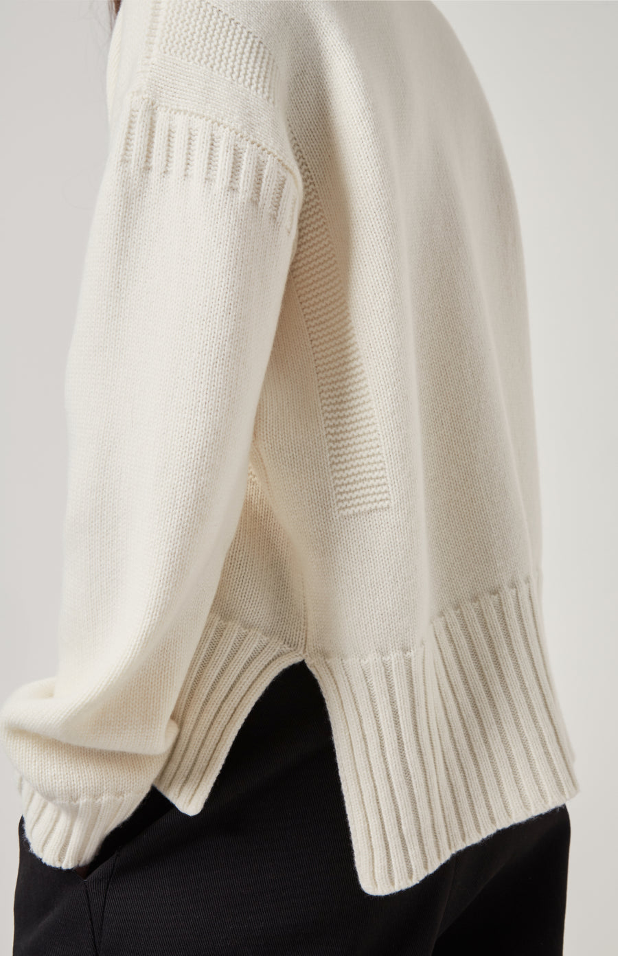 Pringle of Scotland | Guernsey Stitch Round Neck Cashmere Jumper In Off White side detail 